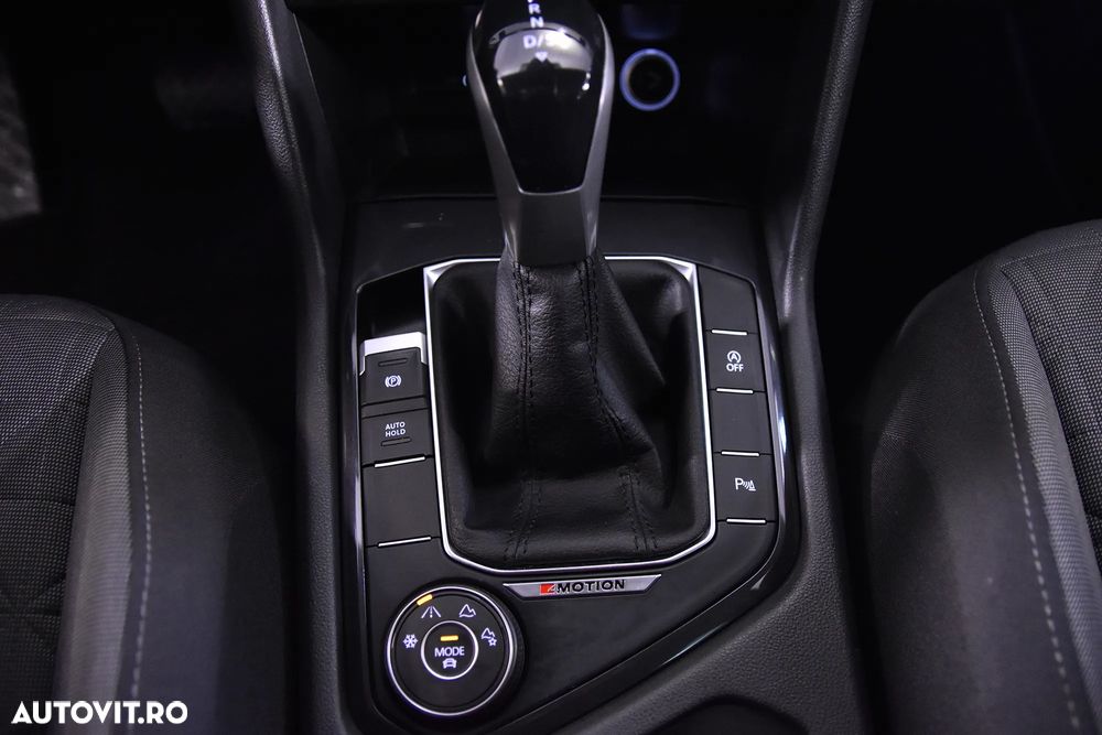 Volkswagen Tiguan - 18