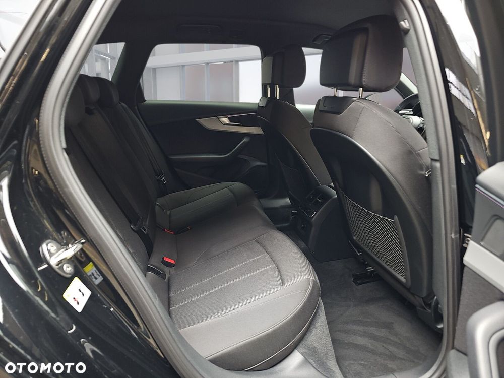 Audi A4 Avant - 10