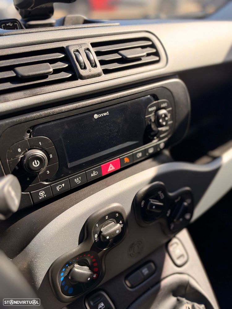 Fiat Panda 1.0 Hybrid City Life - 23