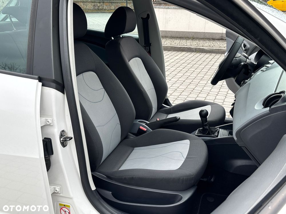 Seat Ibiza 1.4 16V Reference - 10