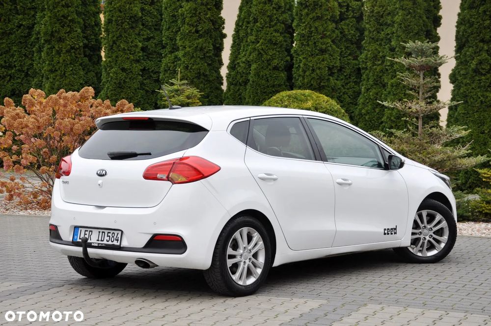 Kia Ceed 1.4 CVVT Edition 7 - 17