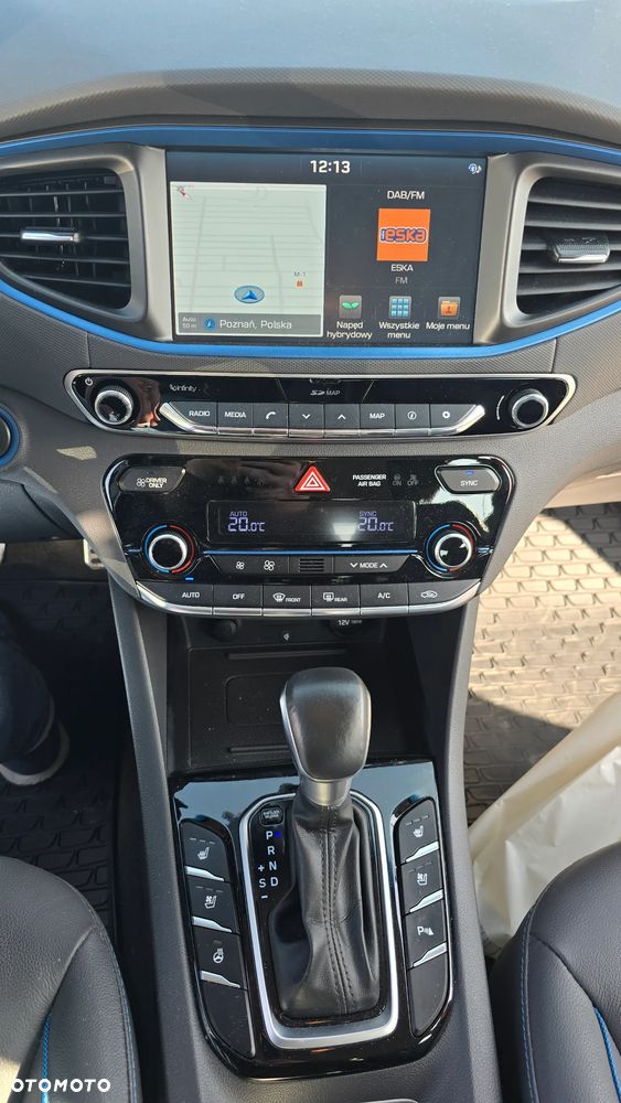 Hyundai IONIQ Hybrid Platinum - 12