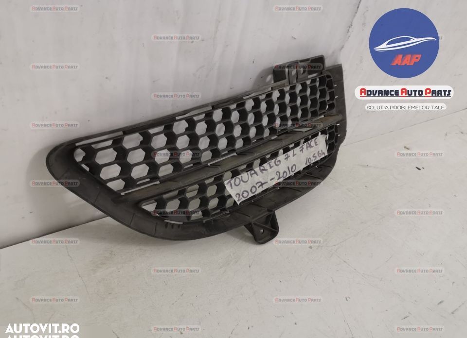 Grila Proiector Dreapta originala Volkswagen VW  Touareg  generatia 1 - 5