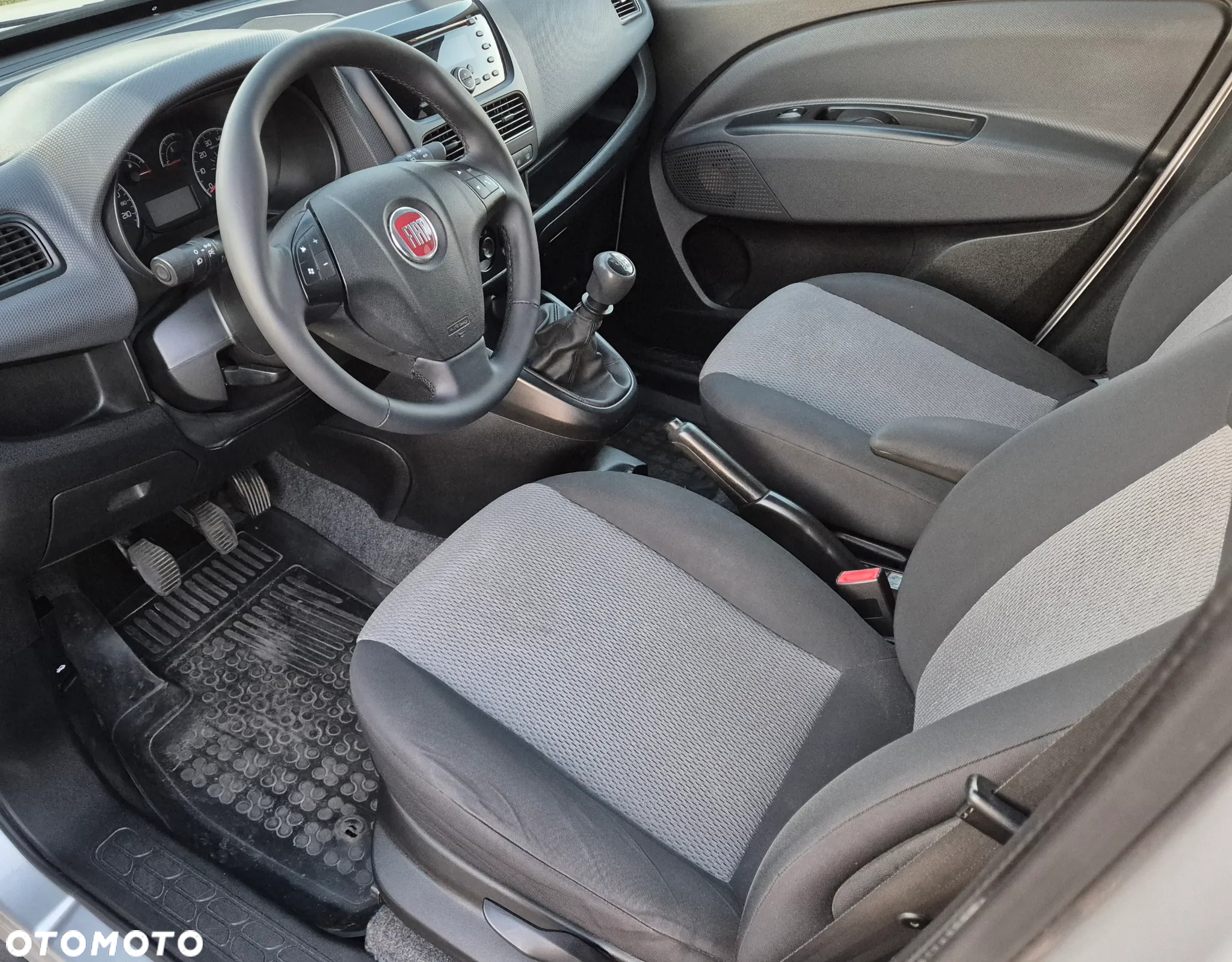 Fiat Doblo 2.0 Multijet 16V Emotion - 17