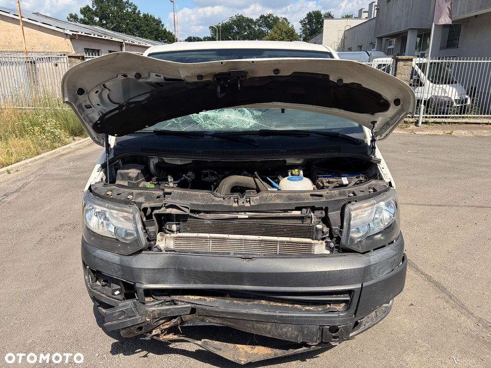 Volkswagen T5 - 21