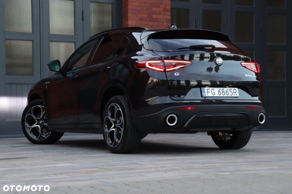 Alfa Romeo Stelvio 2.0 Turbo Veloce Q4 - 7