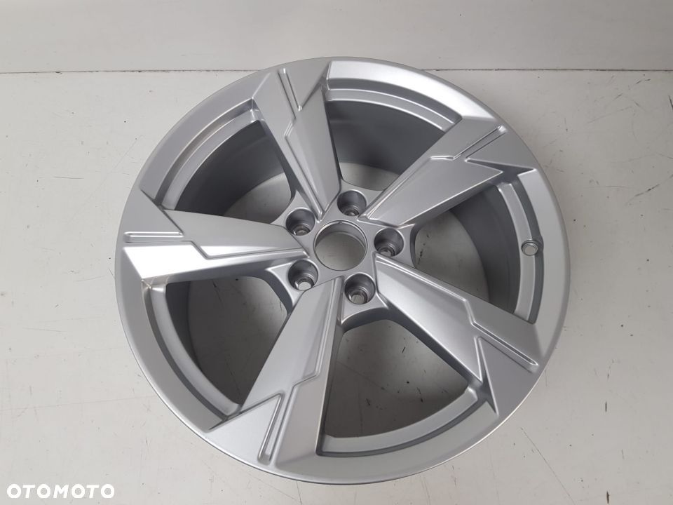 FELGA ALUMINIOWA AUDI A6 C8 4K0 8Jx18 ET39 4K0601025D NOWA ORYGINAŁ