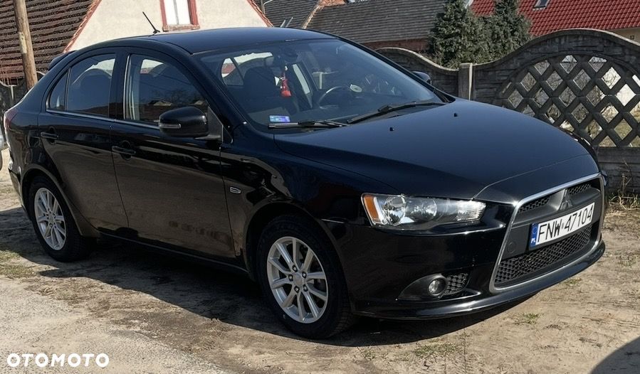 Mitsubishi Lancer - 3