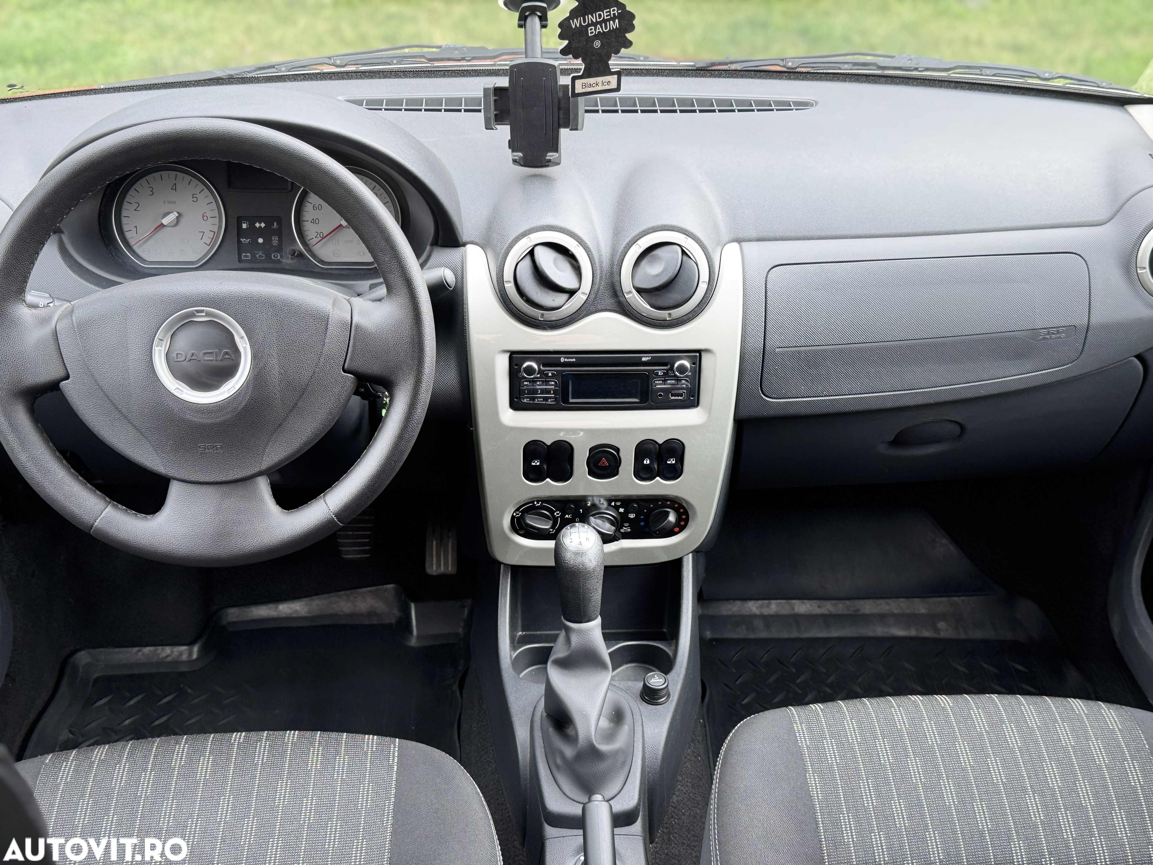 Dacia Logan 1.2 Laureate - 8