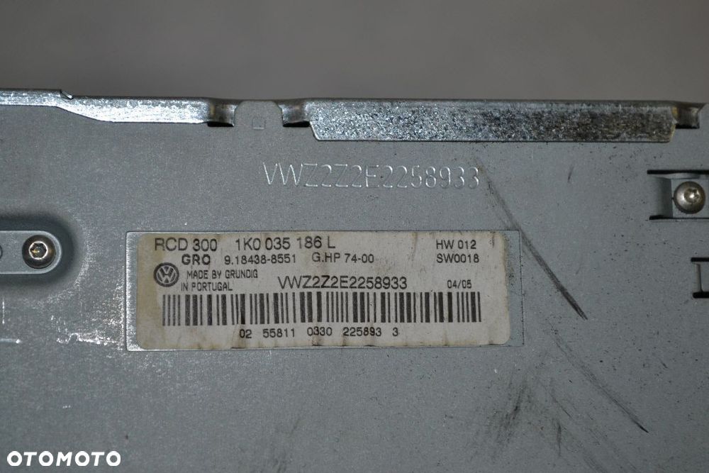 R17 RADIO SAMOCHODOWE VW RCD 300 1K0035186L - 2