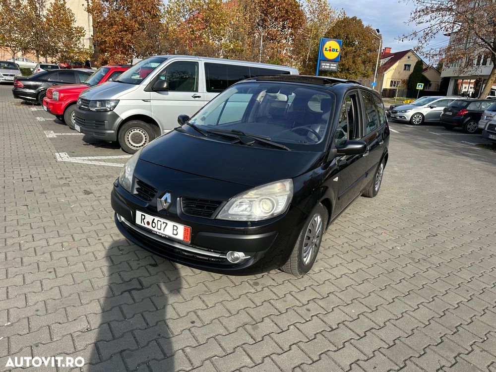 Renault Grand Scenic - 2