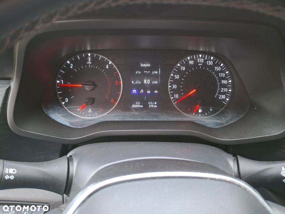 Renault Trafic - 23