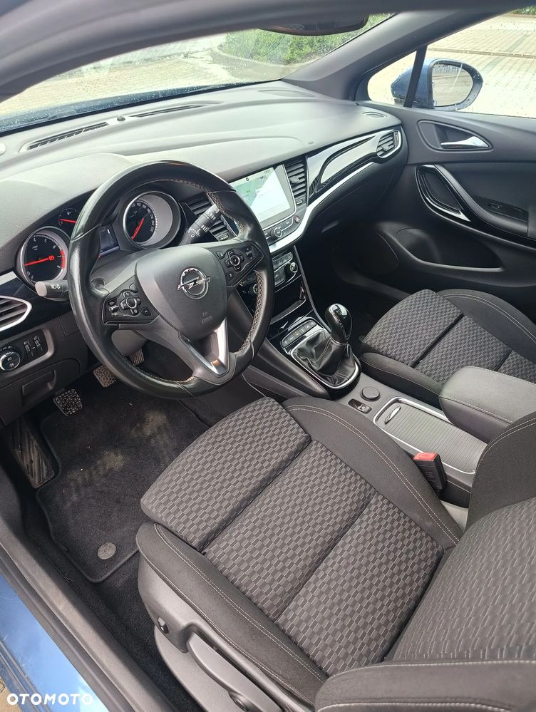 Opel Astra 1.0 T Dynamic S&S - 12