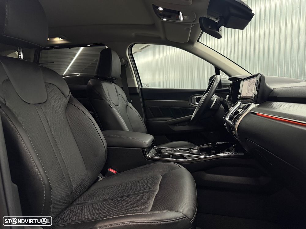 Kia Sorento 1.6 T-GDI HEV Concept - 28