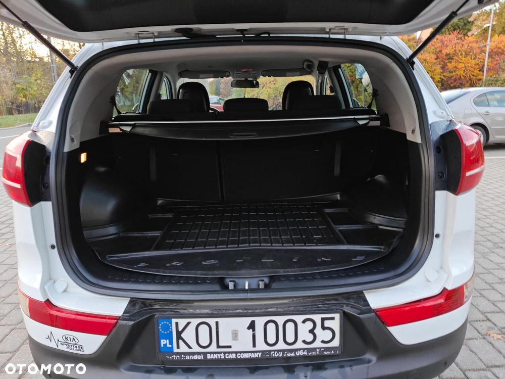 Kia Sportage 2.0 CRDI 4WD Automatik Dream-Team Edition - 30