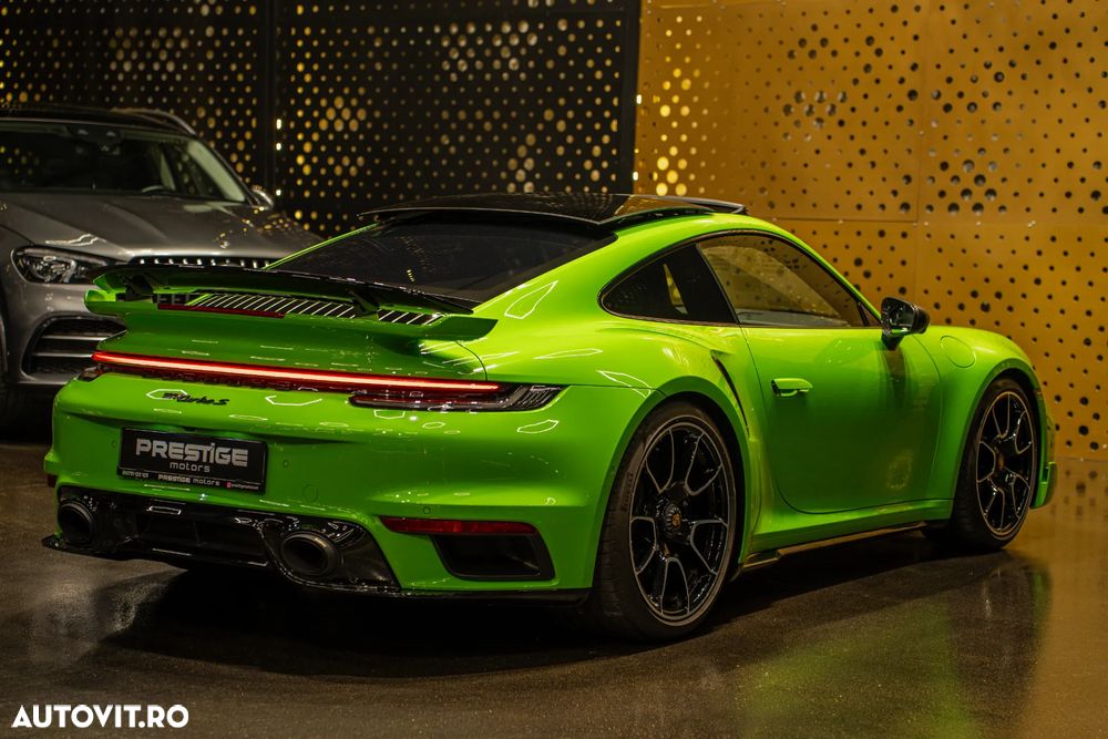 PORSCHE 911 2024 — imagine 6