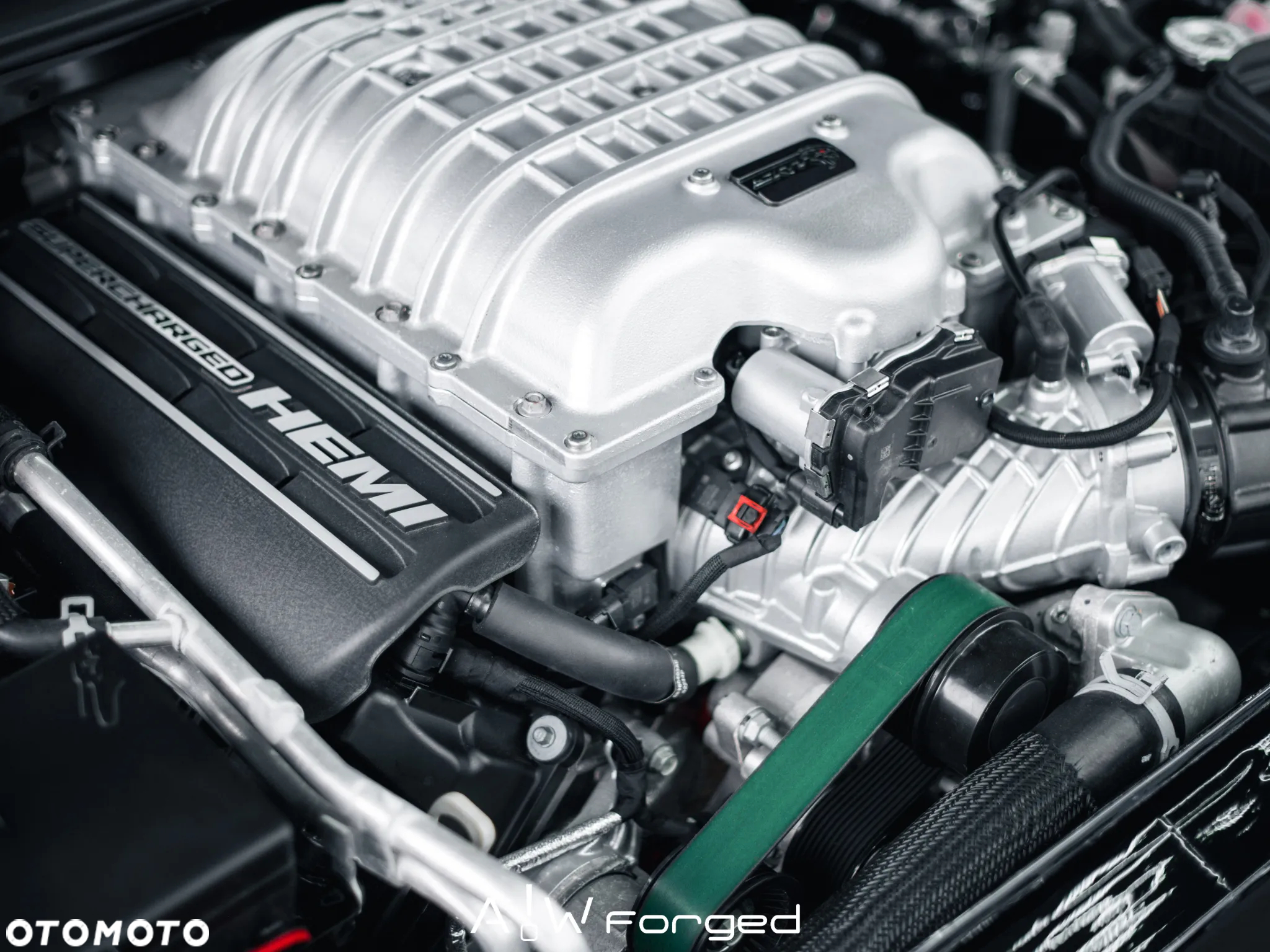 Dodge Challenger 6.2 Redeye Widebody - 36