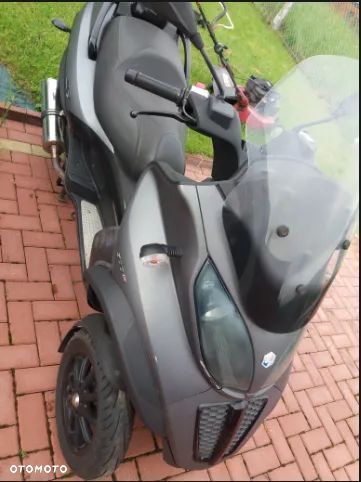 Piaggio MP-3 - 3