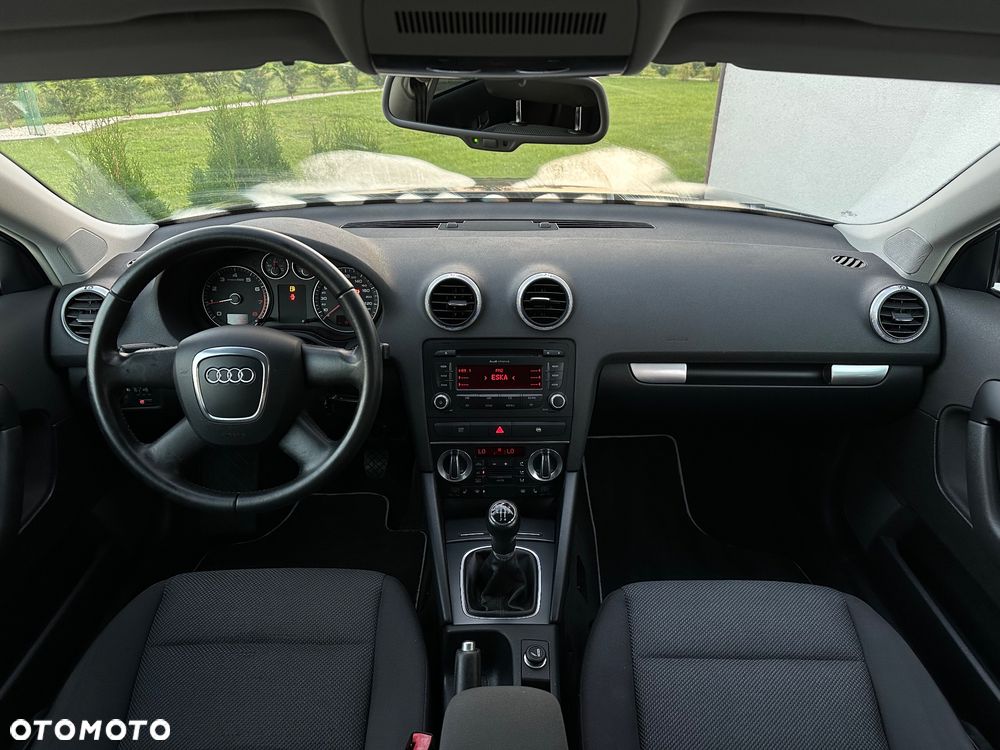 Audi A3 Sportback 1.6 Ambition - 5