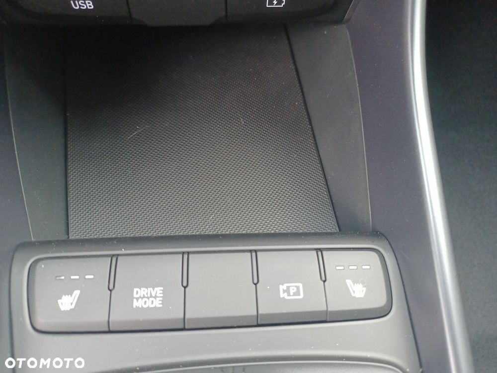 Hyundai i20 - 13