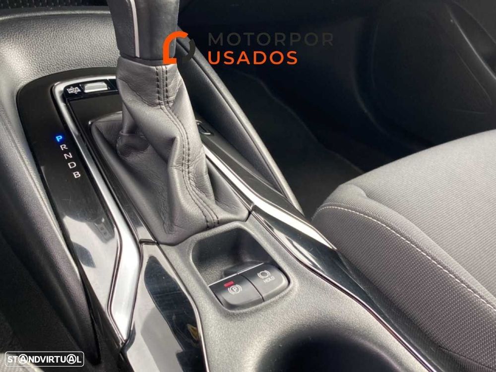 Toyota Corolla 1.8 Hybrid Exclusive - 18