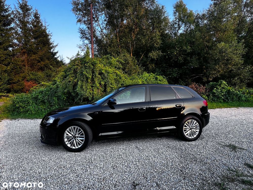 Audi A3 Sportback 1.6 Attraction - 3