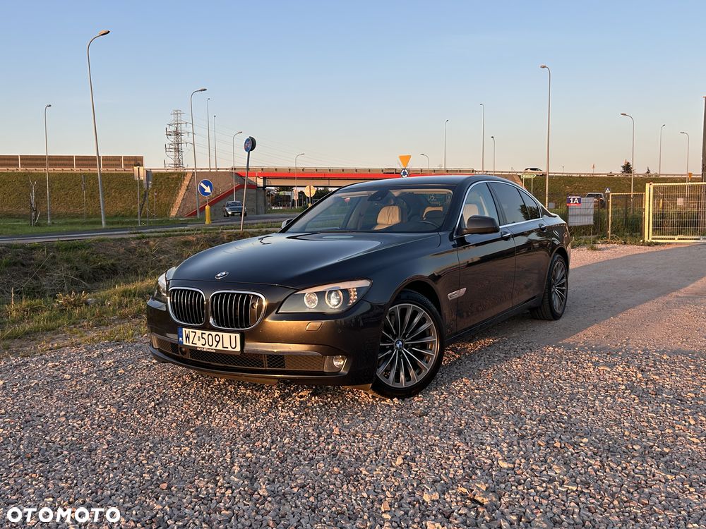 BMW Seria 7 - 1
