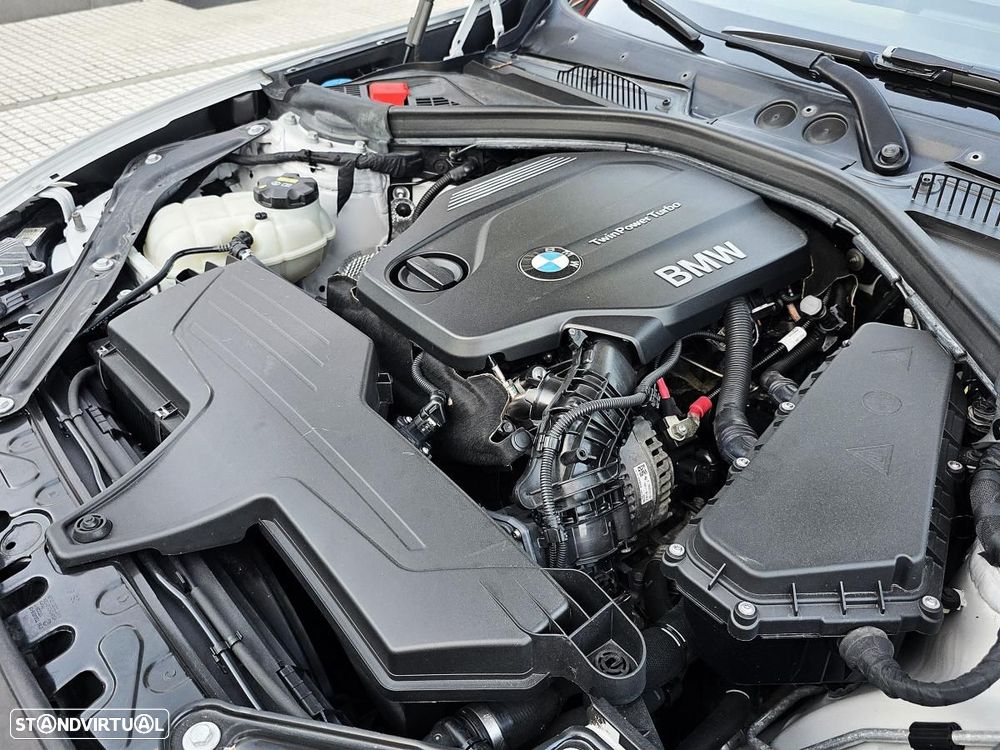 BMW 218 d Cabrio Line Sport Auto - 36