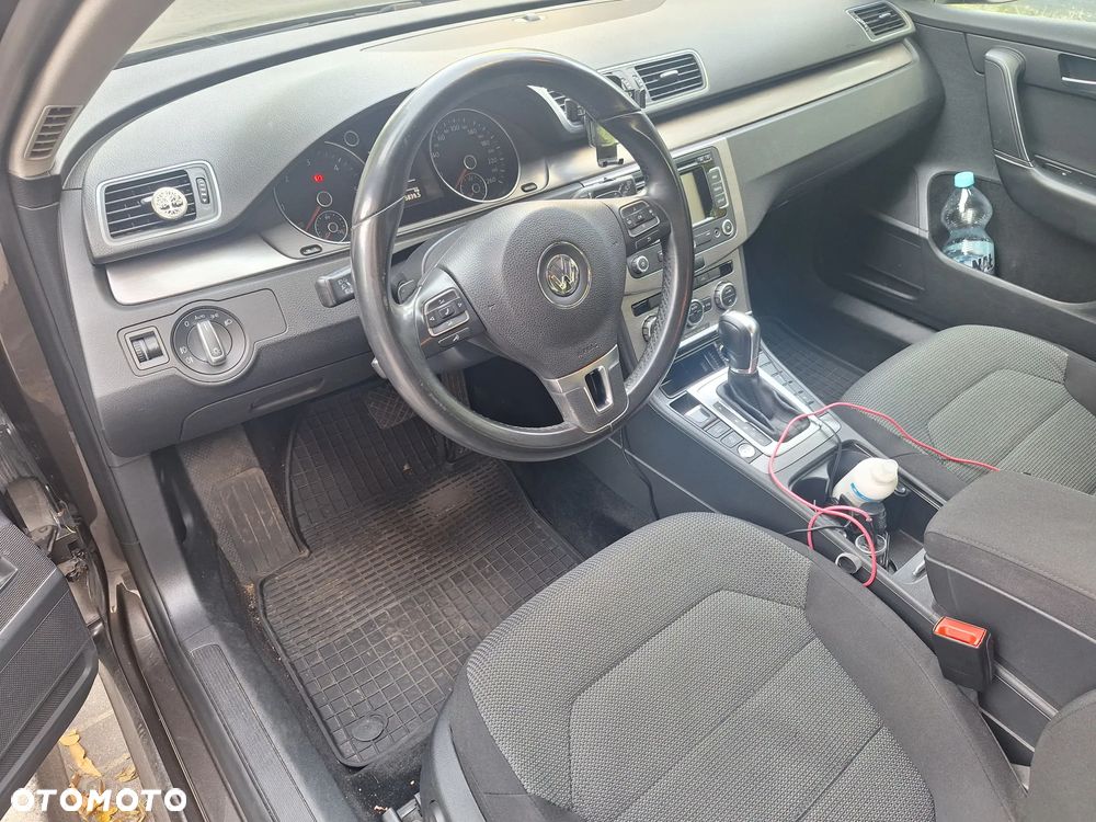 Volkswagen Passat Variant 2013 photo 3
