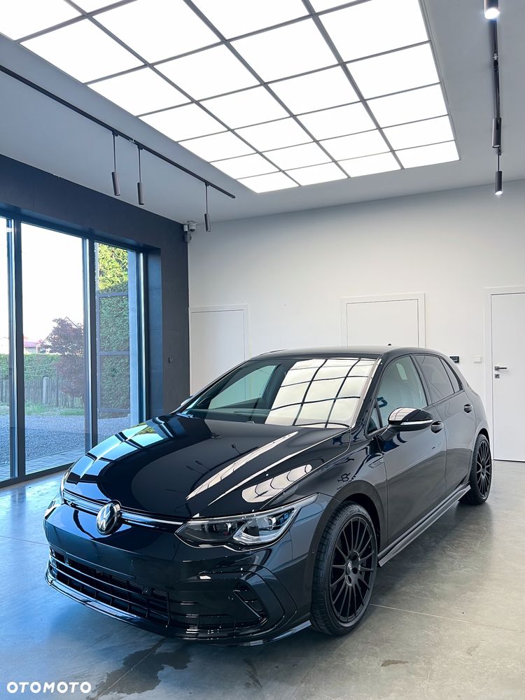 Volkswagen Golf 1.5 eTSI mHEV R-Line DSG - 28