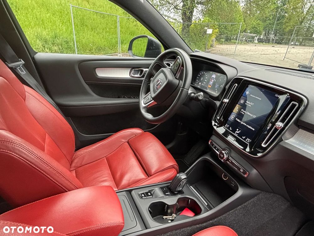 Volvo XC 40 D4 AWD - 27