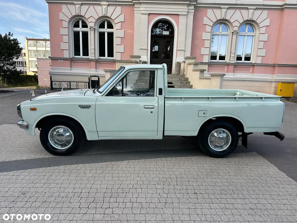 Toyota Hilux - 6