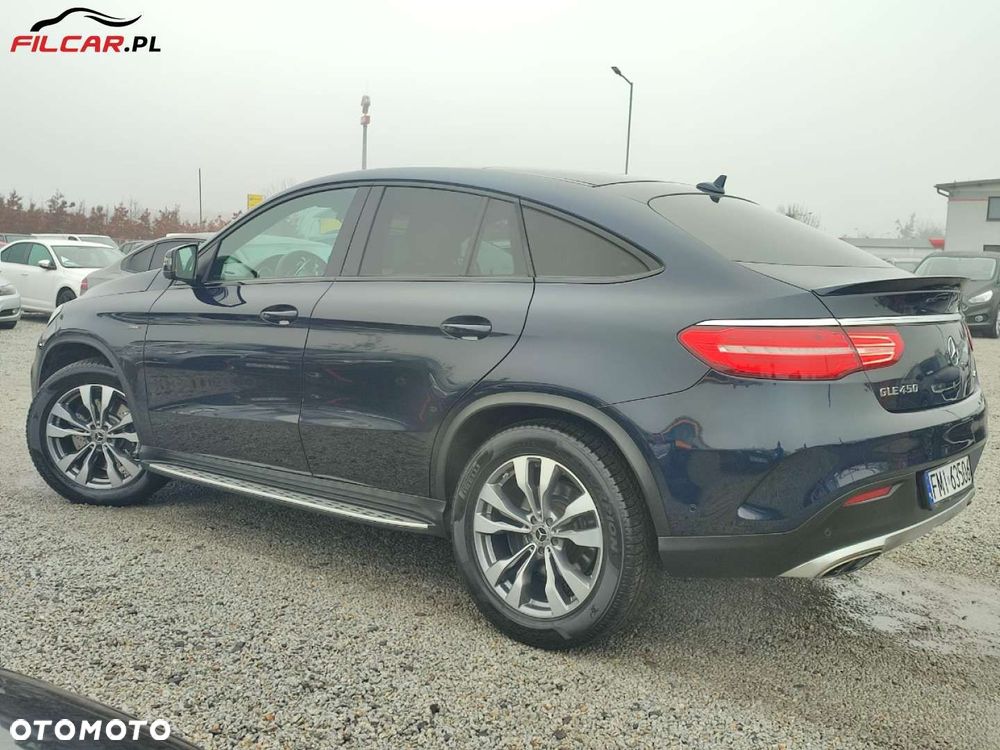 Mercedes-Benz GLE - 33