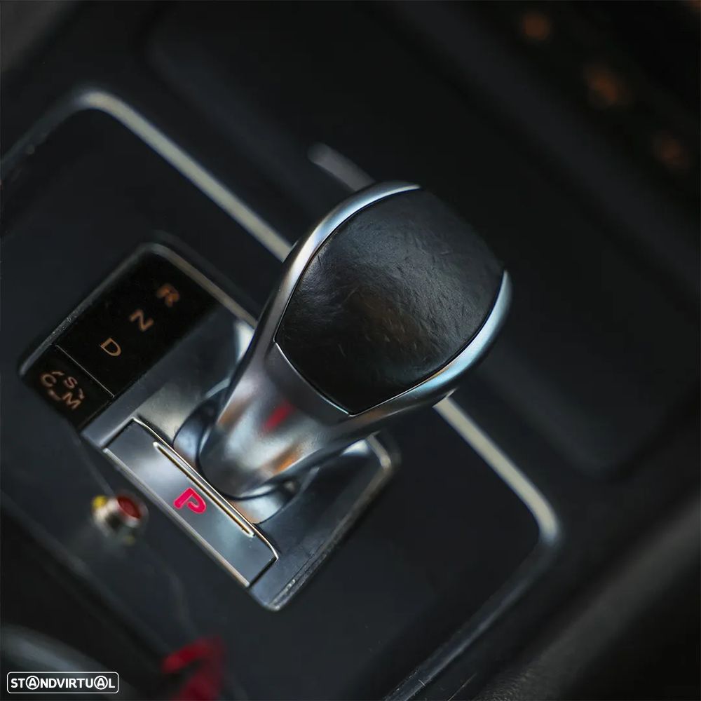 Mercedes-Benz A 45 AMG 4-Matic - 14