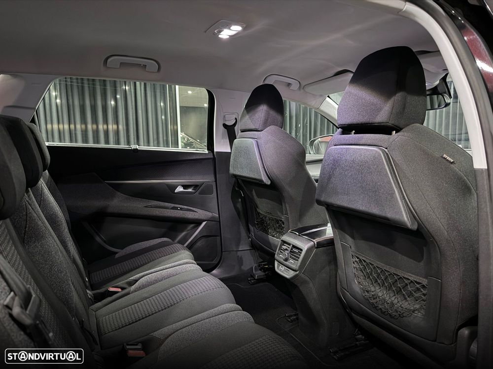 Peugeot 5008 1.5 BlueHDi Allure - 32