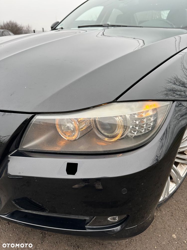 BMW Seria 3 325i Edition Exclusive - 19