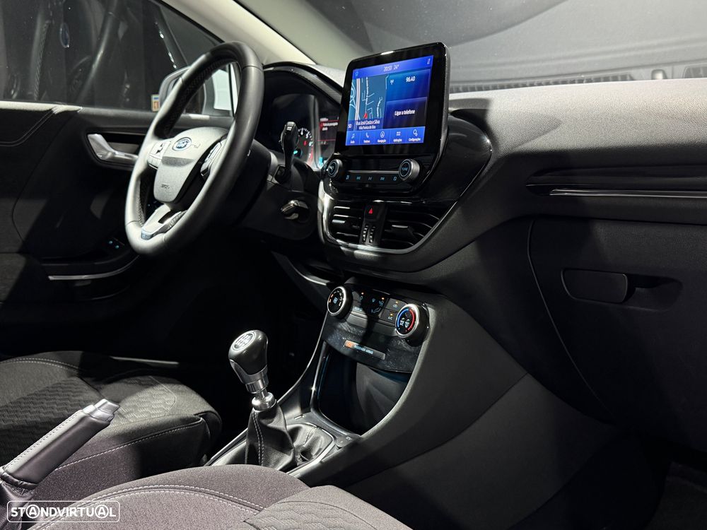 Ford Puma 1.0 EcoBoost Hybrid TITANIUM - 36