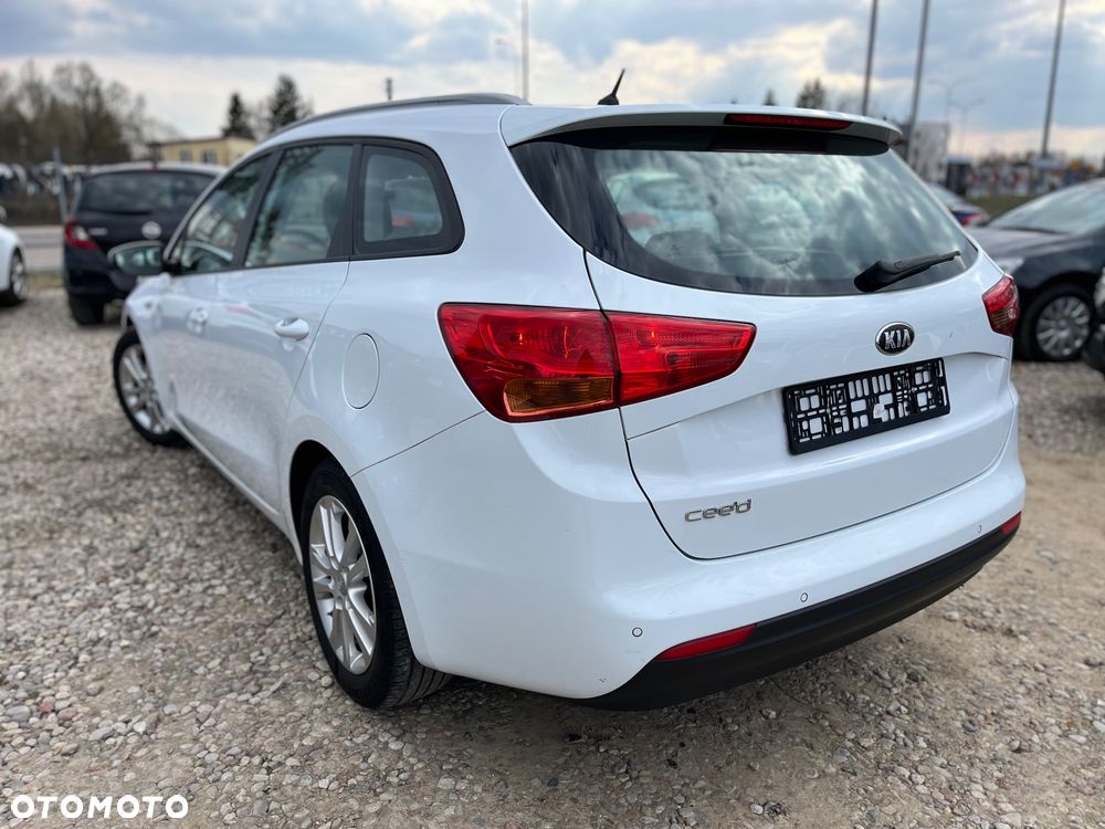 Kia Ceed 1.6 GDI Edition 7 - 26