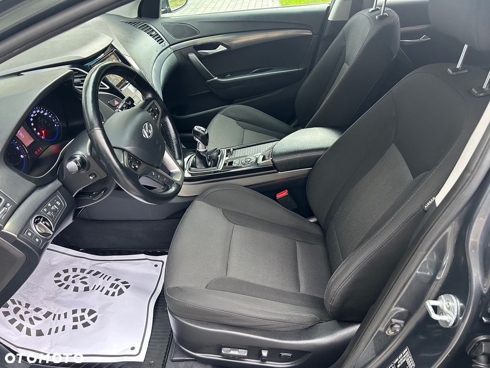 Hyundai i40 Kombi blue 1.6 Family+ - 7