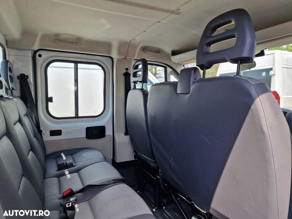 Peugeot Boxer DoubleCab - 7