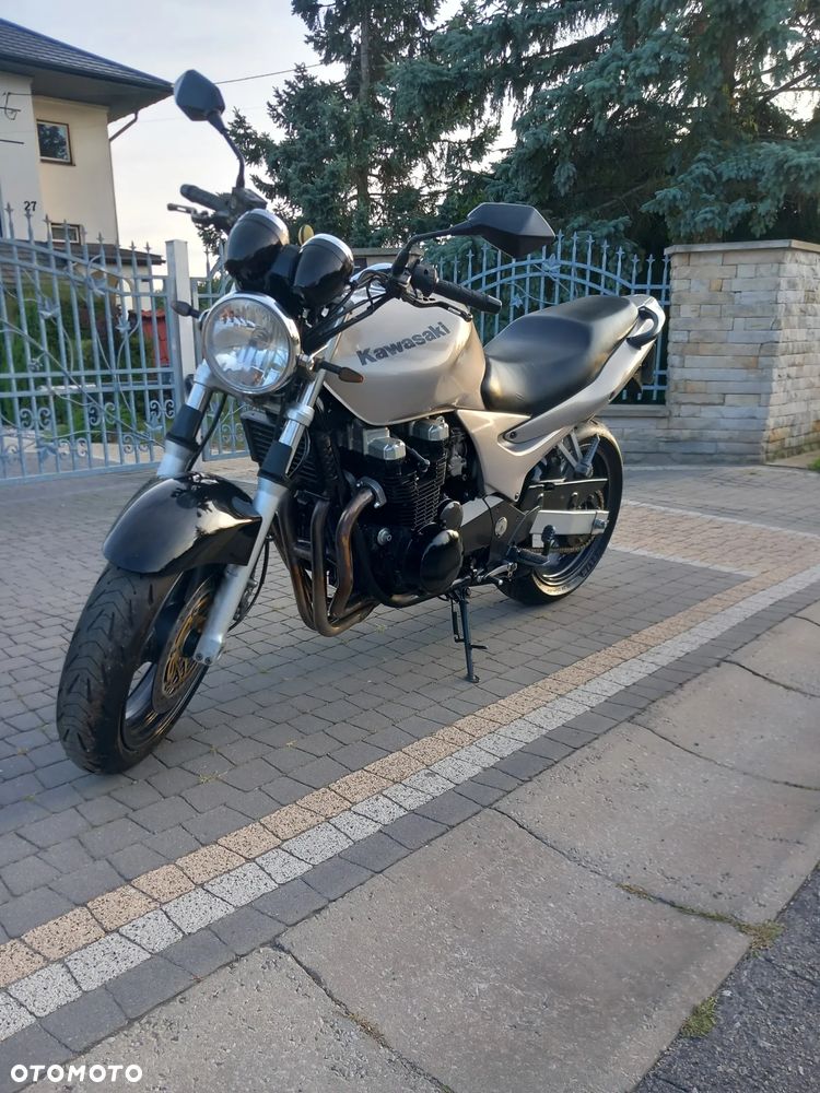 Kawasaki ZR - 1