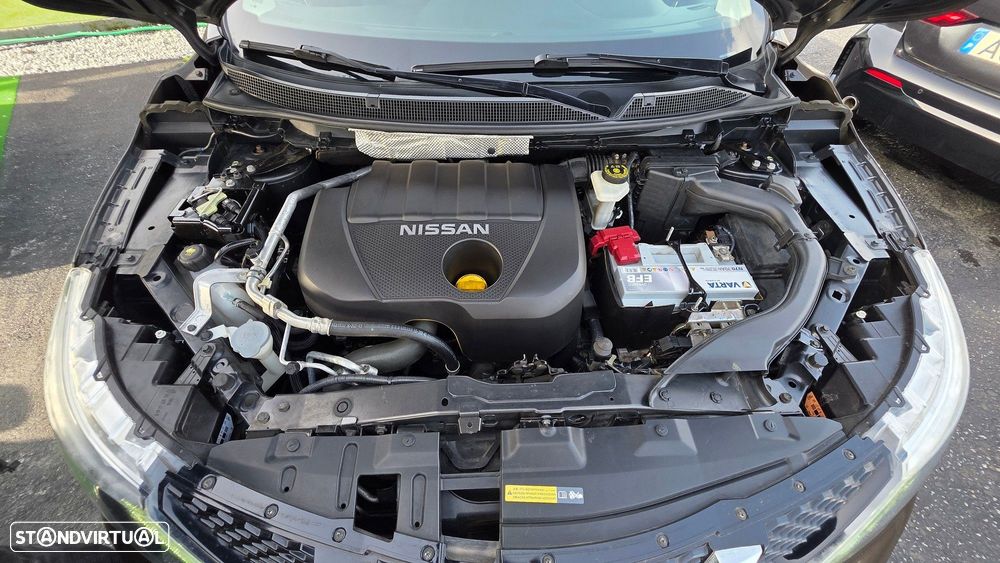 Nissan Qashqai 1.5 dCi N-Connecta 18 - 25