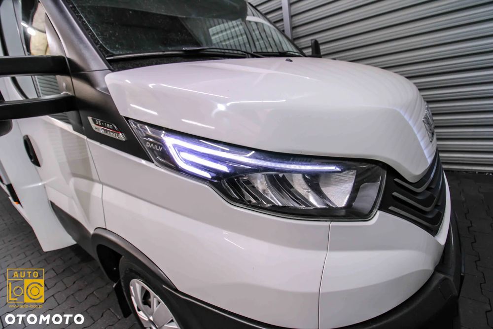Iveco DAILY 35S18 CHŁODNIA / MROŹNIA - 32