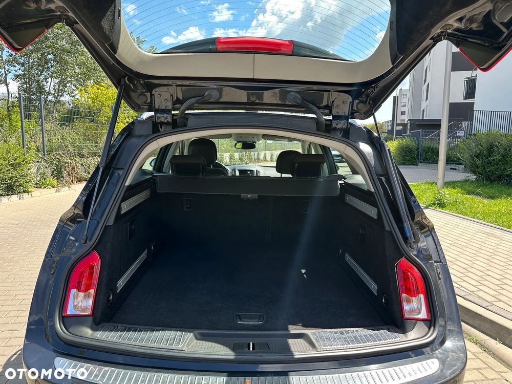 Opel Insignia 1.6 CDTI Cosmo S&S - 26