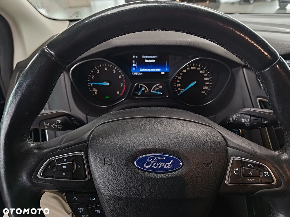 Ford Focus 1.5 EcoBoost Titanium ASS - 13