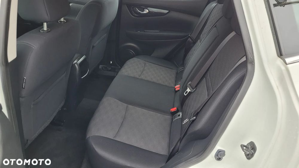 Nissan Qashqai 1.2 DIG-T Acenta EU6 - 15