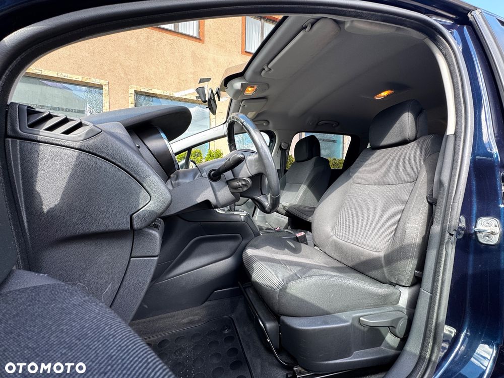Peugeot 5008 1.6 HDi Premium - 20