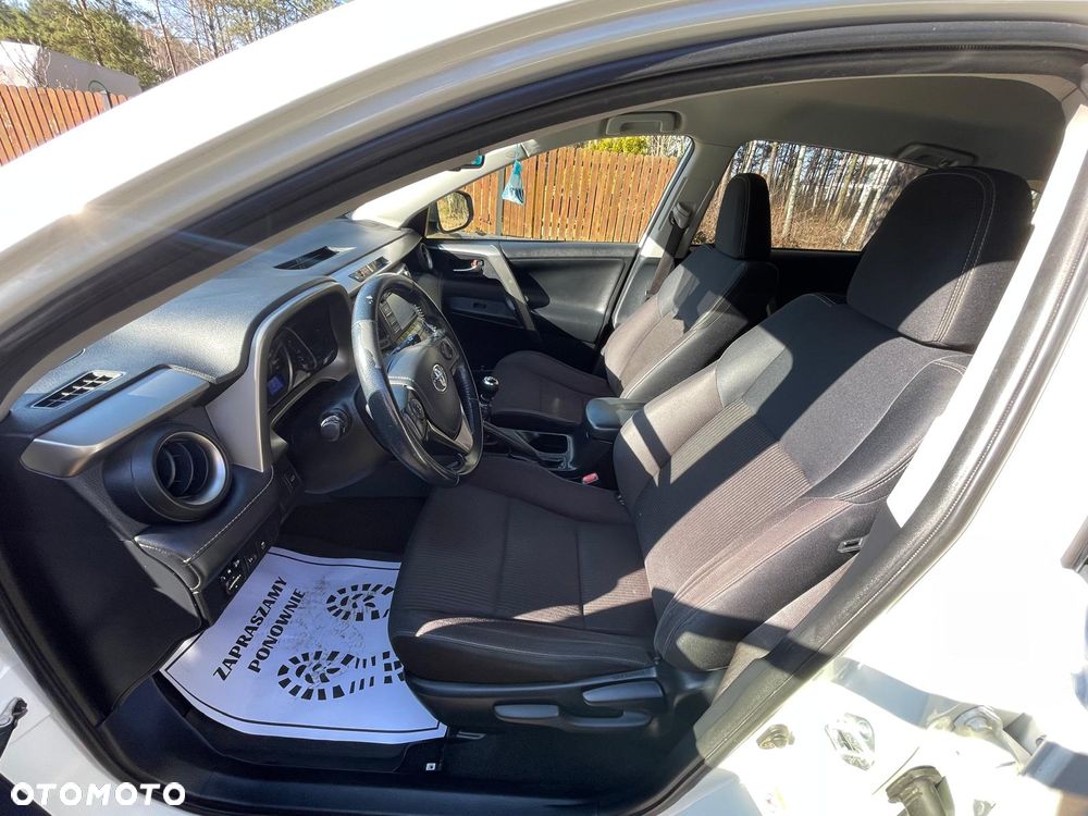 Toyota RAV4 - 9
