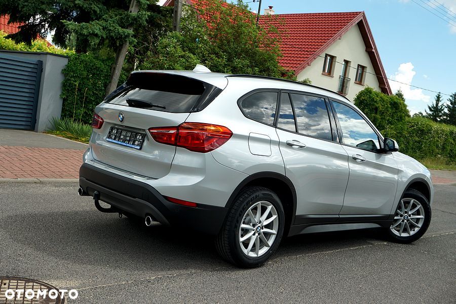 BMW X1 sDrive18d xLine sport - 9