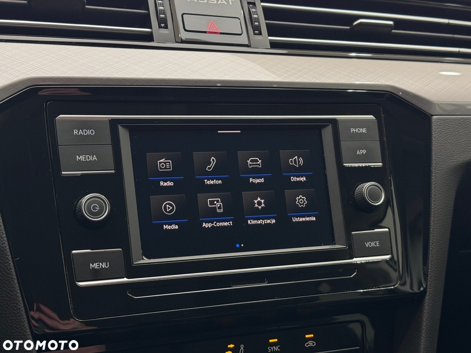Volkswagen Passat 1.5 TSI EVO Business - 27